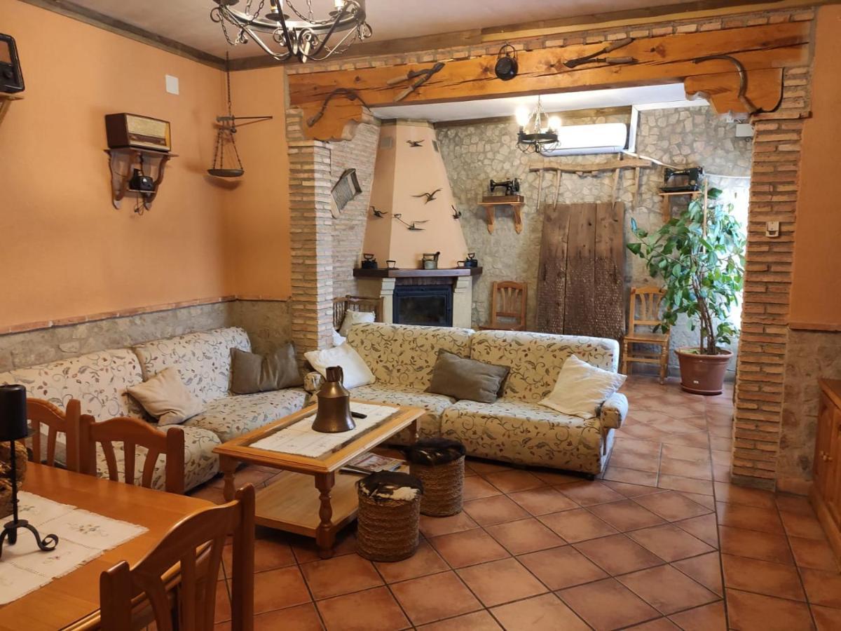 Casa Rural Iris Villanueva De Los Infantes Luaran gambar